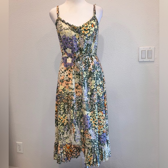 Rails Adalyn Midi Dress in Gardenia Floral Print Yellow Green Ruffle Bottom NWT - Picture 3 of 13